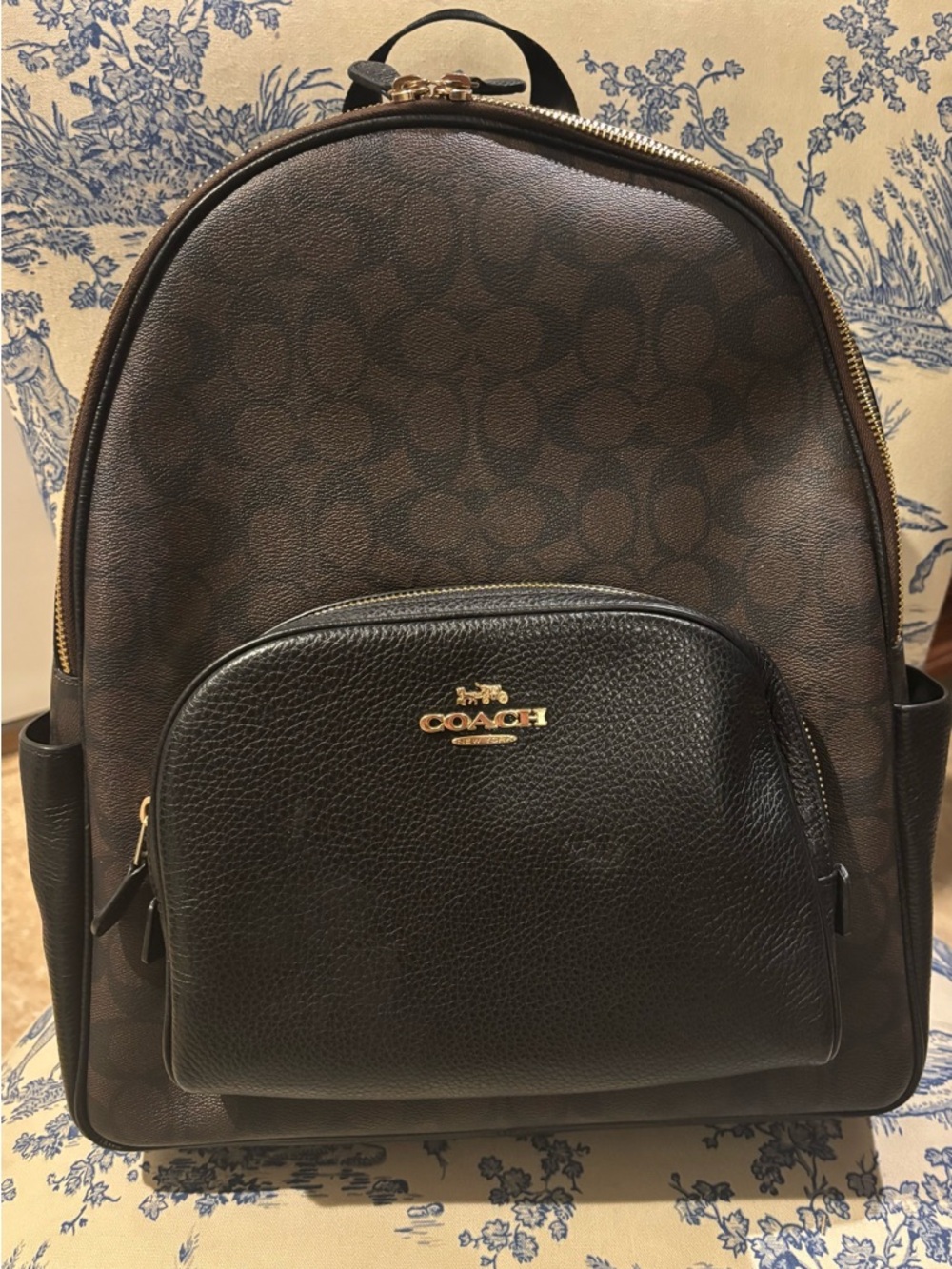Coach Black and Brown Backpack in very good condition - Picture 12 of 12